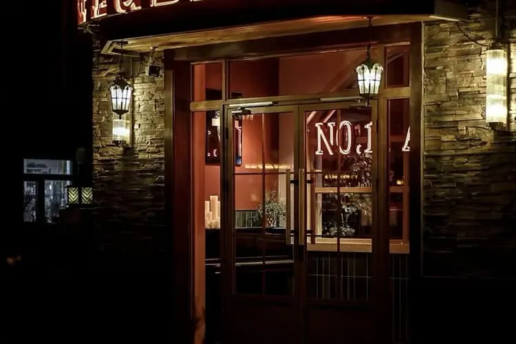 Бар с европейской кухней «Bistro 11», фото 10